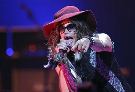 aerosmith Steven Tyler suffered a spill