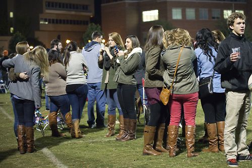 How to spot a fashion trend on campus