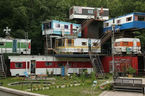 Redneck apartment complex