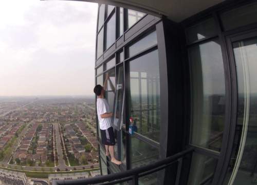 Window washing like a boss